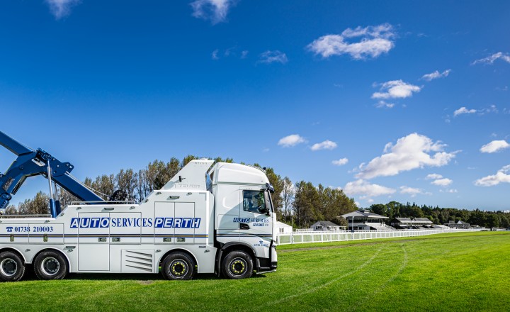 Auto Services Perth Raceday event at Perth Racecourse